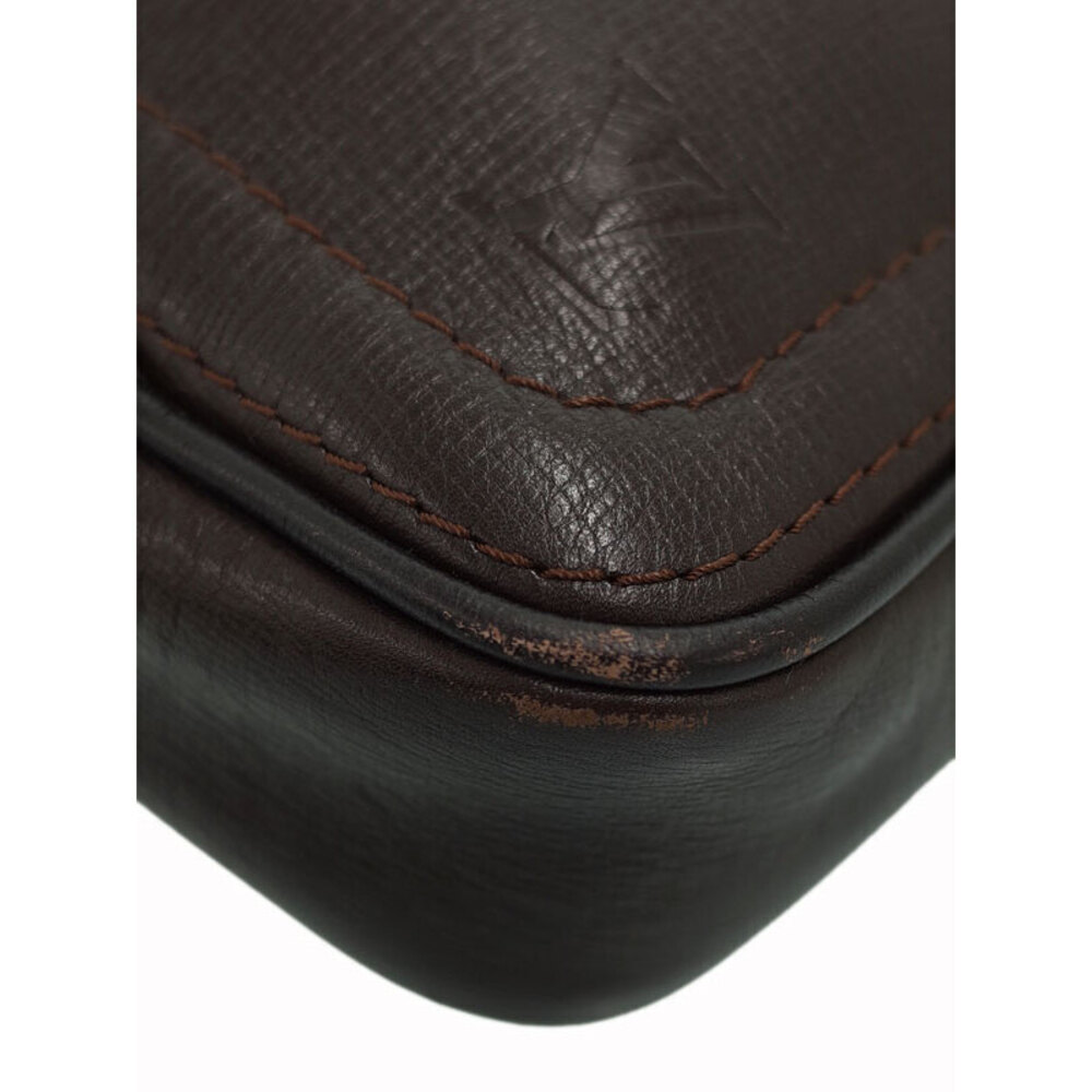 Louis Vuitton Yuta Siu Body Bag - Picture 4 of 9